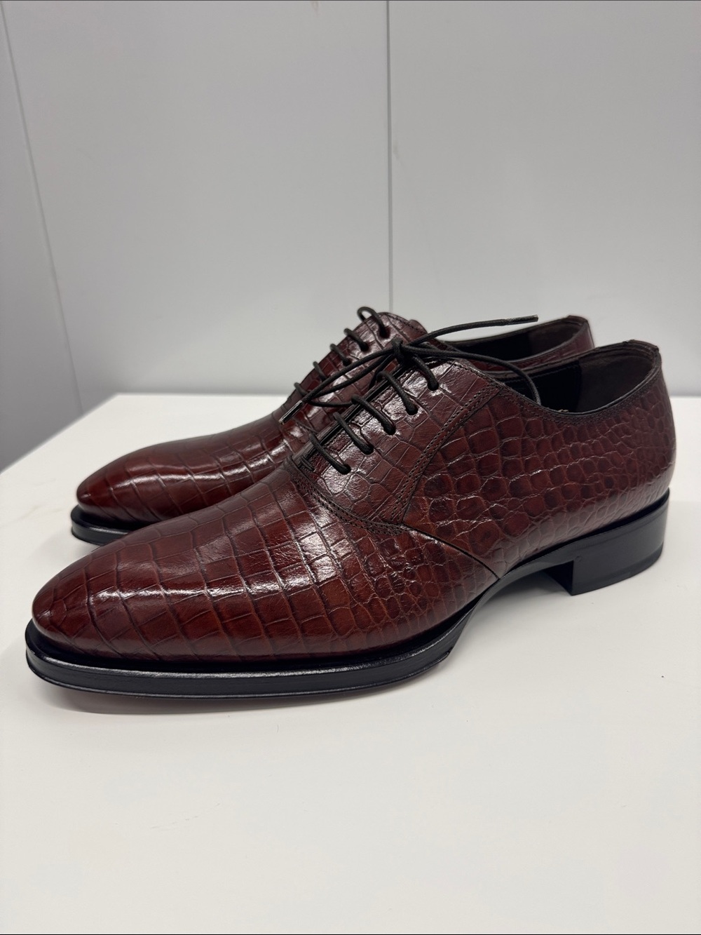 Caporicci Men's Burgundy Croc-Embossed Leather Oxford Dress Shoes